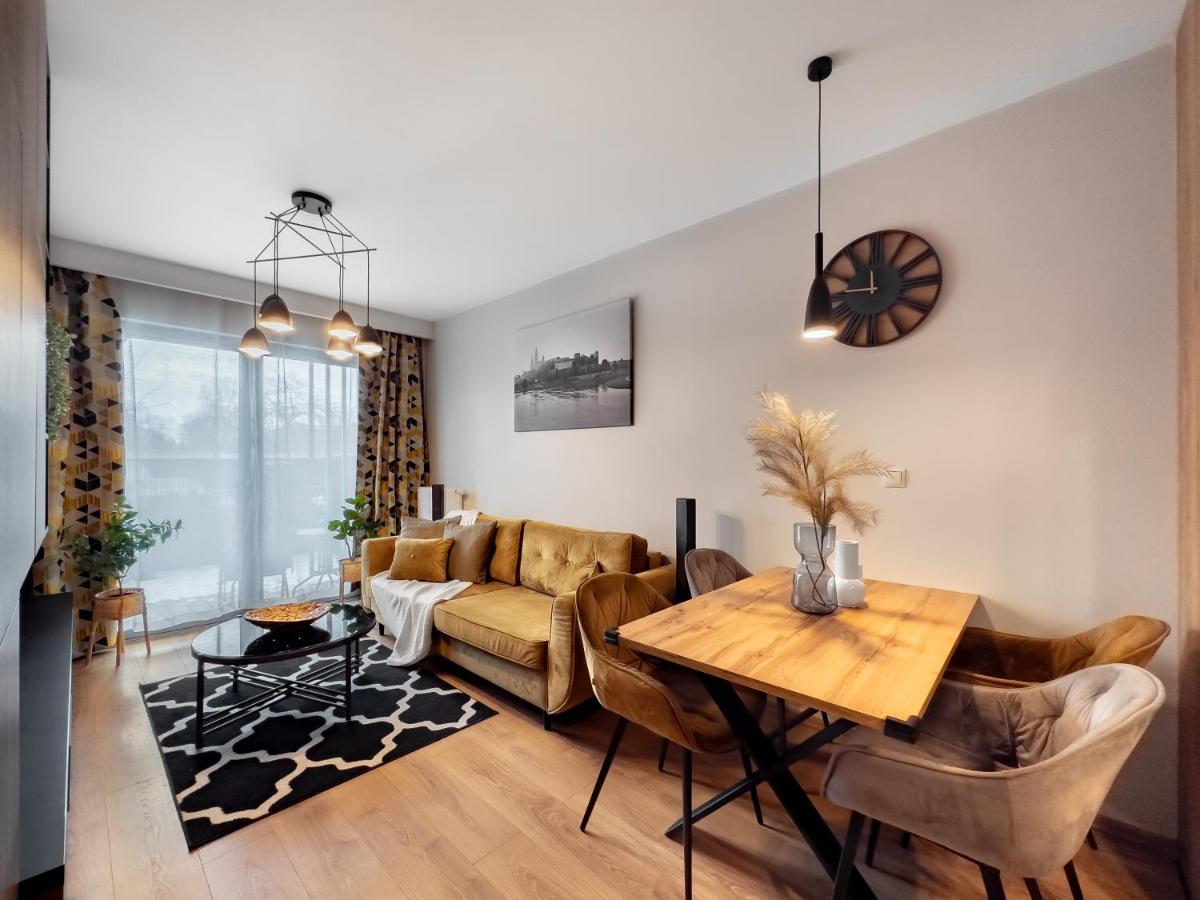 Apartament Z Duzym Tarasem W Centrum Krakowa Luaran gambar