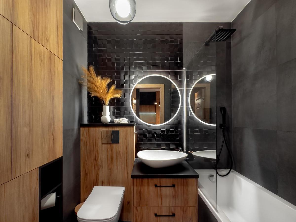 Apartament Z Duzym Tarasem W Centrum Krakowa Luaran gambar